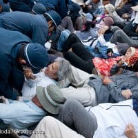 | Police remove Okinawans protesting the planned expansion of a US military base at Camp Schwab Nago Okinawa Image © Masaya Noda Greenpeace | MR Online