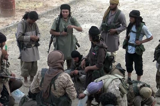 | Daesh Takfiri militants at an unknown location in Syria | MR Online