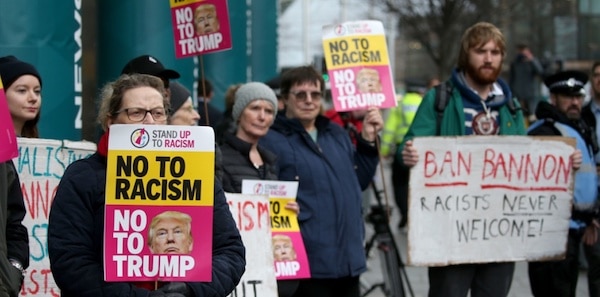 | Anti racism protesters outside Edinburgh International Conference Centre | MR Online