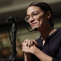 Democrat Alexandria Ocasio-Cortez is part of a group of Congress members pushing for a Green New Deal. (Charles Krupa : AP)
