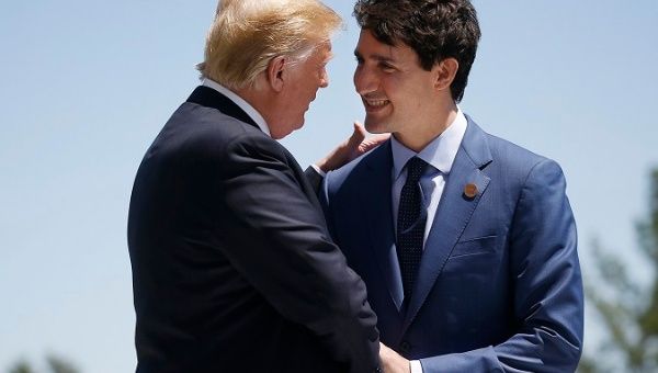 Justin Trudeau government decided to follow the footsteps of the United States on calling for a coup and intervention in Venezuela. | Photo- Reuters