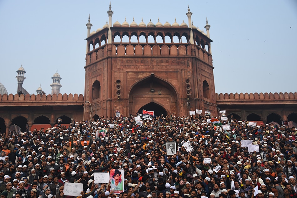 A crowd gathers at Jama Masjid in Delhi after the police unleashed violence