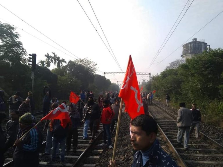 Railway lines were blocked in State of West Bengal.