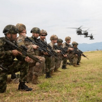 US 82nd Airborne paratroopers training with Colombian troops (Credit: Sgt. Andrea Salgado-Rivera)