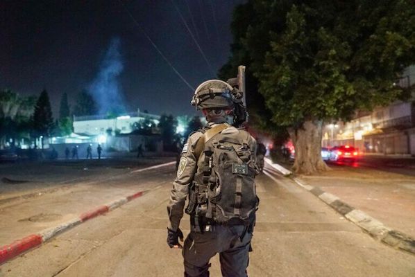  | ISRAELI BORDER POLICE OPERATING IN THE CITY OF LYDDA LOD MAY 11 2021 PHOTO TWITTERIL POLICE | MR Online