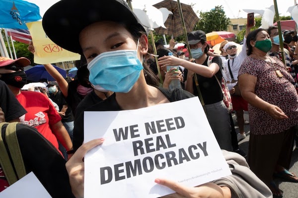 | Protest by students in Thailand | MR Online