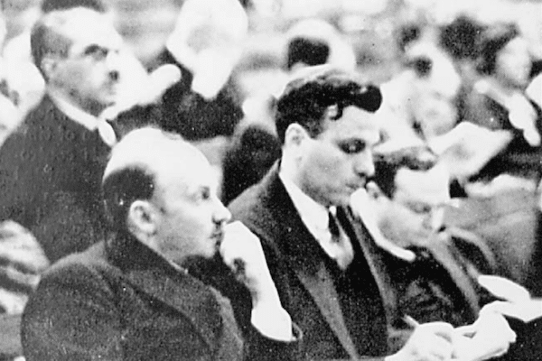 | The Soviet delegation at the International History of Science Congress in London 1931 Nikolai Bukharin Modest Rubenstein and Boris Hessen in the foreground | MR Online