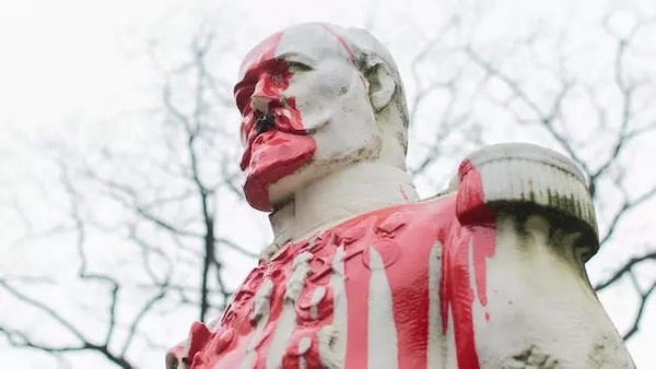| Anticolonial protest statue of King Lepold II in Brussels June 2020 | MR Online