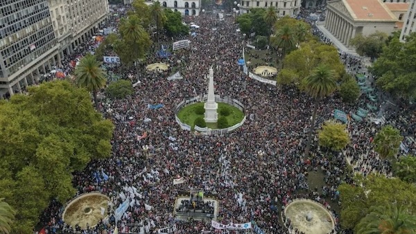| On March 24 hundreds of thousands of Argentines flooded the Plaza de Mayo and surrounding streets in capital Buenos Aires to commemorate the victims of the last dictatorship and demand justice for them PhotoLeandro Mastronicola Emergentes | MR Online