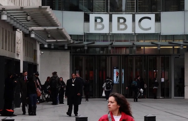 | BBC correspondentfixer shaping Ukraine war coverage is PR operative involved in warmessaging tool | MR Online