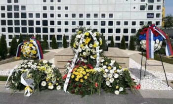 Serbian and Chinese officials dedicate wreaths to the victims of NATO’s 1999 bombing. Photograph: Chinese embassy in Serbia.