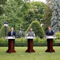 L-R) Romanian President Iohannis, Italian PM Draghi, Ukrainian President Zelensky, French President Macron and German Chancellor Olaf Scholz held a press conference in Kyiv, Ukraine, on 16 June 2022.