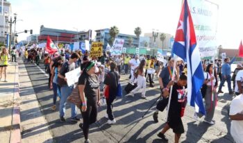 | Cuban March | MR Online