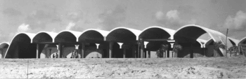 Juan Campos Almanza’s beachfront homes were built based on a vaulting experiment that took place in 1960. Documentation Center, Office of the Historian of Havana, CC BY-ND