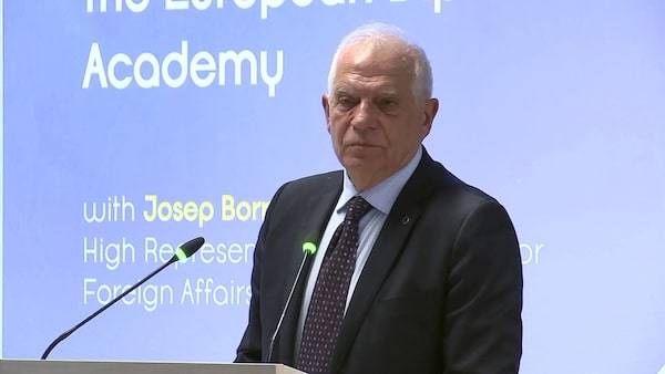 | EU foreign policy chief Joseph Borrell says Europe is a superior garden and beacon that must civilize the violent jungle in the rest of the world | MR Online