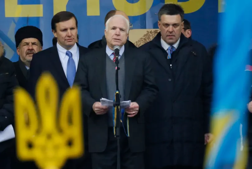 | Dead US senator John McCain went to Ukraine and stood on stage with neo Nazi Oleh Tyahnybok back in 2013 | MR Online