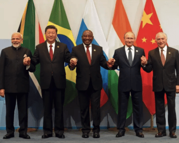 Leaders group photo on the sideline of the 10th BRICS Summit in Johannesburg Source chinadialoguenet