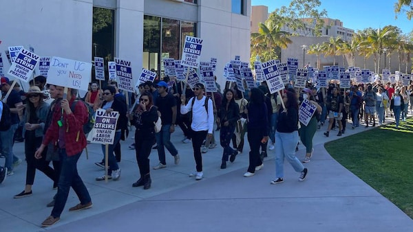 | Student workers picketing outside of University of CaliforniaSanta Barbara Photo Ryan Dury | MR Online