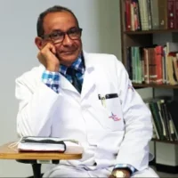Dr. Jorge López Romero