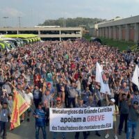 The Metalworkers Union of Greater Curitiba (SMC) holds an assembly in Brazil to express support and solidarity with the strike of U.S. automaker workers. SINDICATO DOS METALÚRGICOS DA GRANDE CURITIBA / FACEBOOK