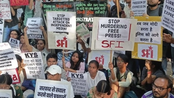 | Several journalist bodies students youth and civil society organisations held protests at Press Club of India and Jantar Mantar on October 4th against recent witch hunt of employees of NewsClick and the arrest of Prabir Purkayastha and Amit Chakraborty Photo CPIM | MR Online