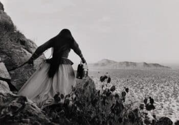 | Graciela Iturbide Mexico Mujer Ángel Desierto de Sonora México Angel Woman Sonoran Desert Mexico 1979 | MR Online