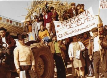 | John Green England Peasants in Beja Demanding Agrarian Reform 1974 | MR Online