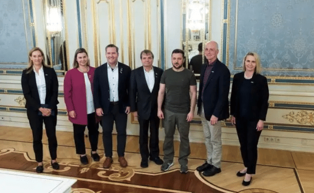 | Elissa Slotkin second from left and other members of Congress with Ukrainian President Volodymyr Zelensky Source winscom | MR Online