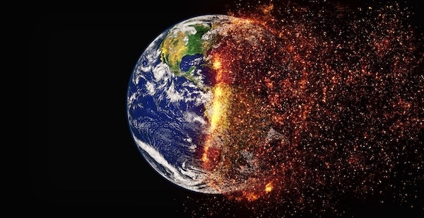 MR Online | Earth burning Photo climatechange20commonsgccunyedu | MR Online