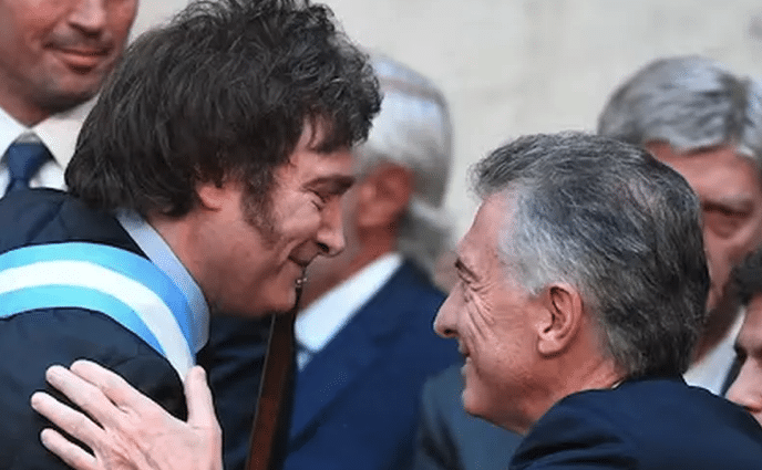 | Right wingers Mauricio Macri and Javier Milei greet each other warmly Source tiempodesanjuancom | MR Online