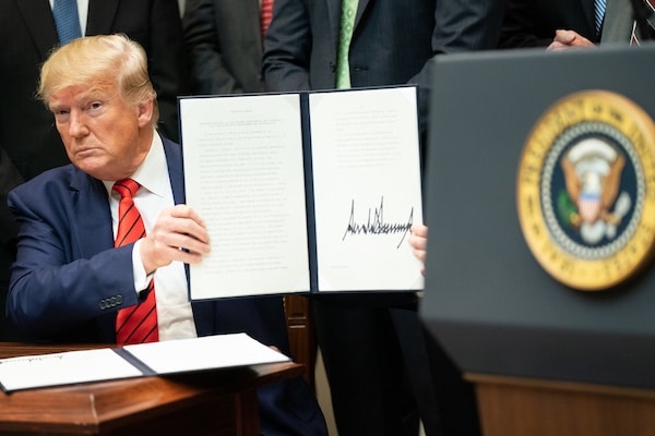 | President Trump Signs Executive Orders on Transparency in Federal Guidance and Enforcement | MR Online