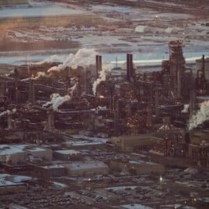 MR Online | The Athabasca oil sands in northwest Alberta Photo by Kris KrügFlickr | MR Online