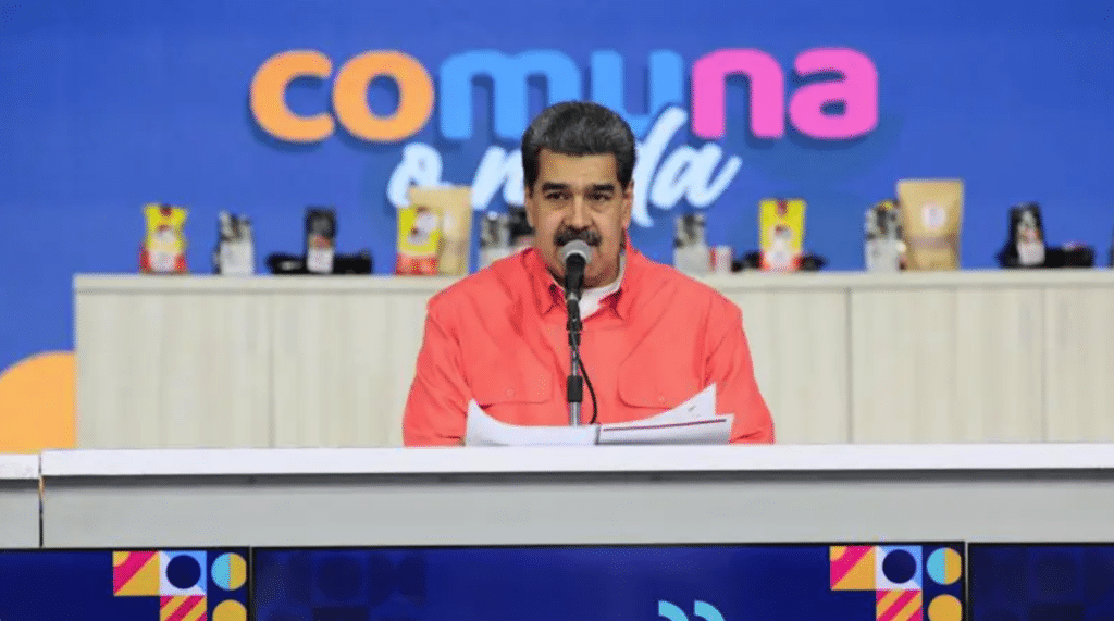 One of the communal initiatives that President Maduro is promoting is the communal consultation There were two in 2024 and there will be six in 2025 Communes Ministry