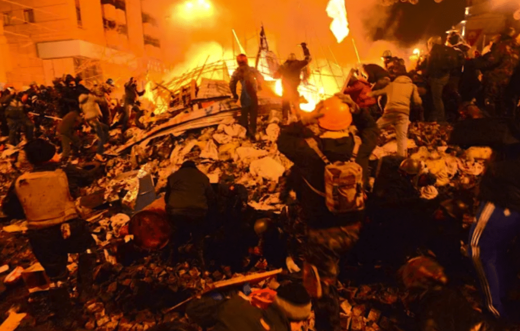 Protesters clash with police in Kiev Ukraine February 2014 Mstyslav Chernov Wikimedia Commons CC BY SA 30