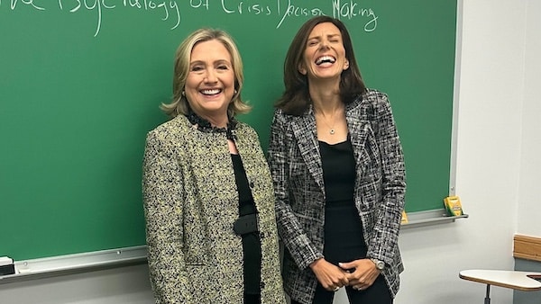 MR Online | Keren Yarhi Milo poses with Hillary Clinton during Clintons 2023 guest teaching stint at Columbia Photo | Facebook | Hillary Clinton | MR Online