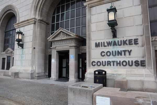  | The Milwaukee County Courthouse Photo by Isiah HolmesWisconsin Examiner | MR Online