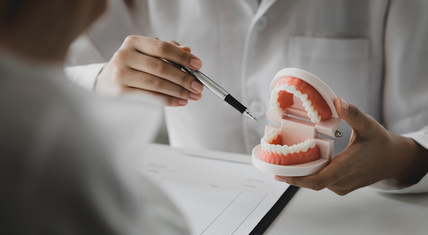 MR Online | Fake Teeth Photo Pickadook | MR Online