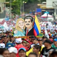 Caracas, Feb. 4. Venezuelan government supporters have taken to the streets to protest against the U.S. attack and presidential kidnapping.