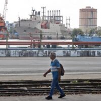 The energy crisis in Cuba has become severely acute in recent weeks due to financial and trade restrictions imposed by the U.S. government. Photo: EFE.