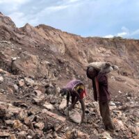 ARTISANAL COBALT MINERS IN THE DEMOCRATIC REPUBLIC OF CONGO (WIKIMEDIA COMMONS, 2020)