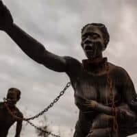 NKYINKIM INSTALLATION BY GHANAIAN ARTIST KWAME AKOTO-BAMFO (WIKIMEDIA COMMONS, 2018)
