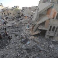 AFTERMATH OF AN ISRAELI AIRSTRIKE TARGETING THE HOME OF THE AL-TAWIL FAMILY IN NUSEIRAT REFUGEE CAMP, CENTRAL GAZA, MAY 26, 2026. (PHOTO: HASSAN AL-JEDI/APA IMAGES)