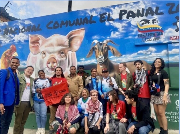 El Panal Commune and Fuerza Patriótica Alexis Vive, Caracas, March 2026. Following a visit to the commune’s livestock project, our international delegation met with Chavistas to learn about their efforts to develop locally controlled and sustainable agricultural production. Photo: Kimberly D. Miller
