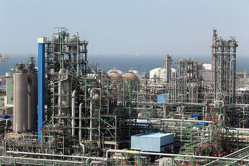 Complejo petroquímico en Asaluyeh, Irán. Foto: Majmood Hosseini / Agencia de Noticias Tasnim