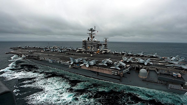 USS Abraham Lincoln (CVN 72). Photo: Wiki Media Commons