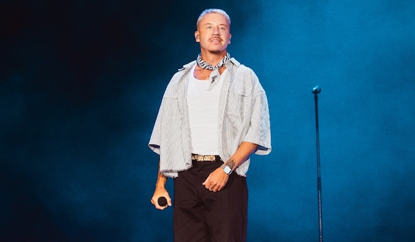 Macklemore at Golden Coast 2026/ Nathan Fabry, CC BY-SA 4.0 , via Wikimedia Commons