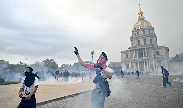 Clashes broke out in the French capital.